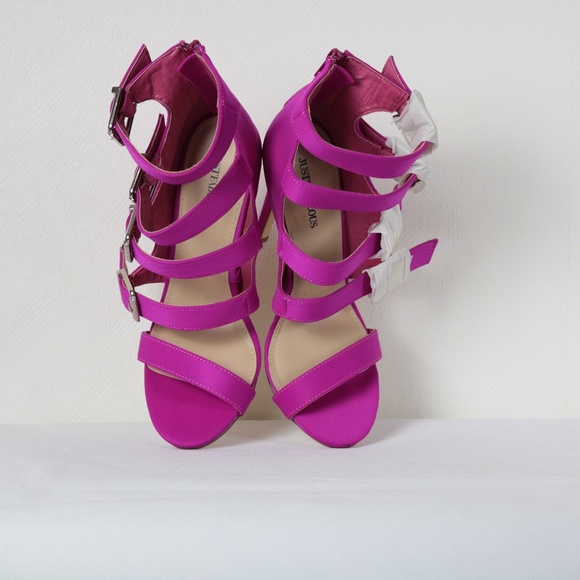 NEW JustFab "Connie" Fuchsia Buckle Up Strappy Stiletto Heels Sandals Size 7.5 - Picture 4 of 11